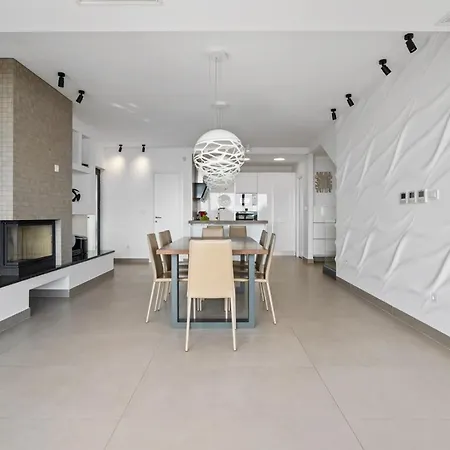 Villa Luxury, Seafront Ivan With Heated Pool Only 100m From Omiš
