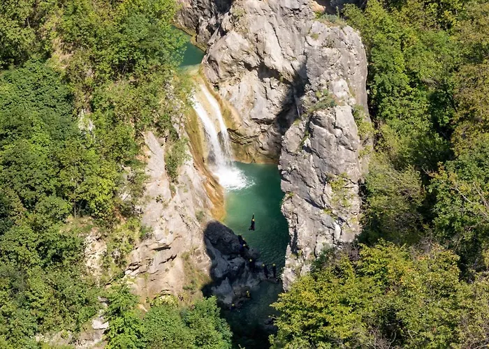 Luxury, Seafront Ivan With Heated Pool Only 100m From Villa Omiš